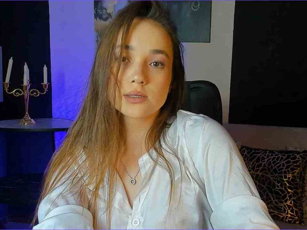 EvieGreens's live sex