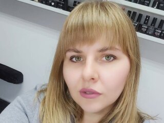 HelenaHoney's live sex