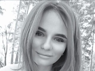 LavaMina's live sex