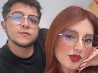 LeahandAlex's live sex