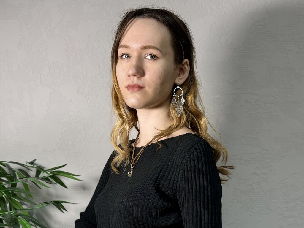 MildredFrost's live sex