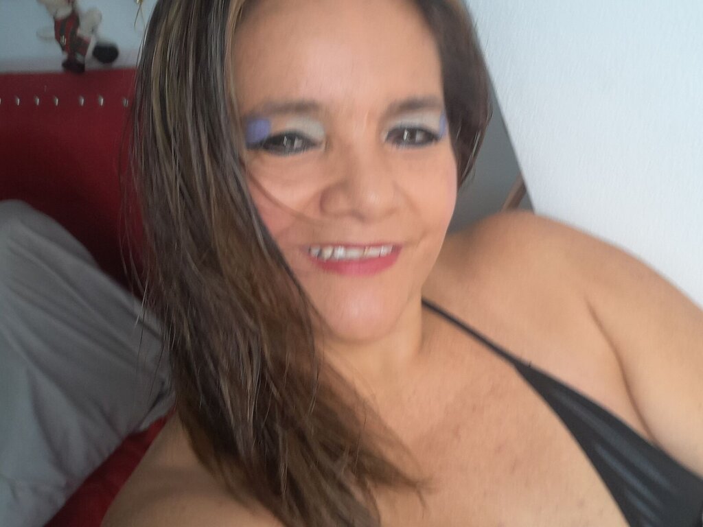 RubbyGonzalez's live sex