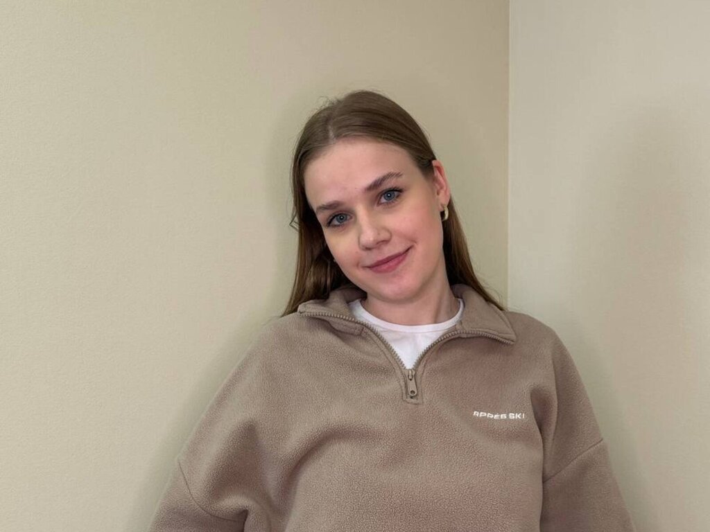 SunnivaBuff's live sex