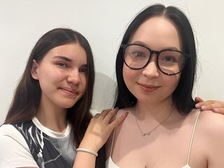 WandaAndPeggy's live sex